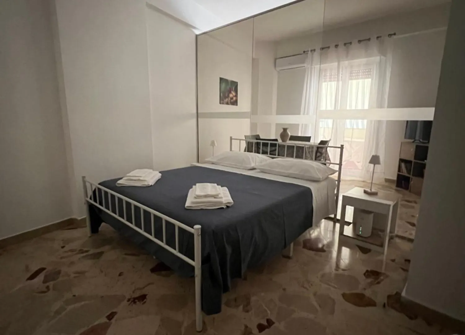 El Azis Home Palermo Apartment